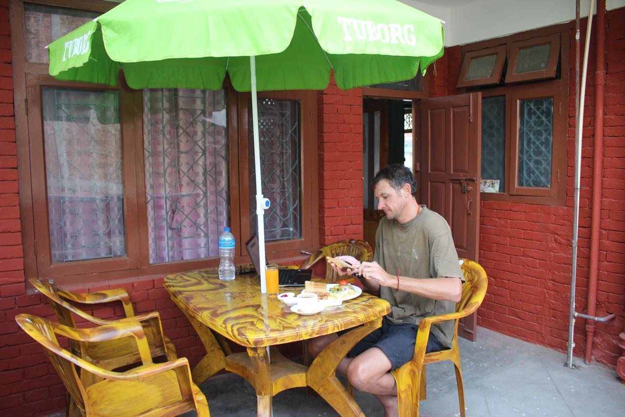 Travellers Dorm Bed & Breakfast Kathmandu Luaran gambar